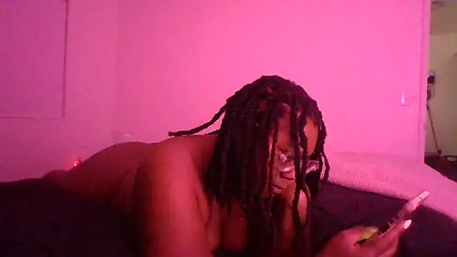 Snapshot of Kokohayes chatting on February 23, 6:03 am Kokohayes online show from February 23, 6:03 am