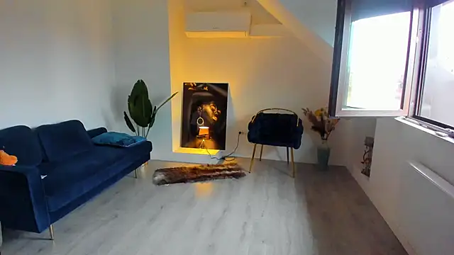 CrazyDollxx online show from March 23, 2:39 pm