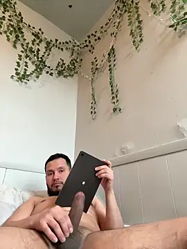 Ser02hot latino online show from March 3, 6:26 pm