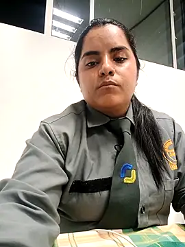 Isabel 3 online show from April 7, 12:23 am