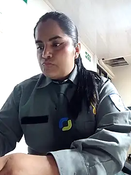 Isabel 3 online show from April 10, 12:28 am