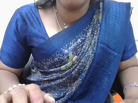 Cute Riyaa22 online show from February 16, 10:58 am