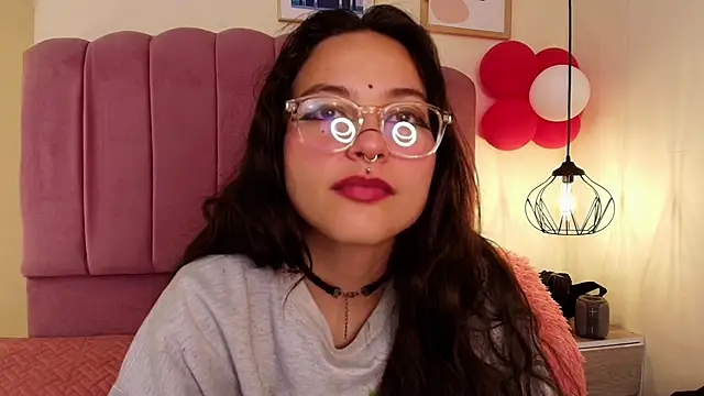 Hanabie  online show from February 28, 3:28 am