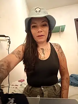 l-u-aa online show from April 20, 1:35 pm