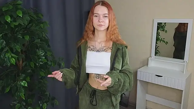 Snapshot of ClairVacio chatting on January 15, 1:31 am ClairVacio online show from January 15, 1:31 am