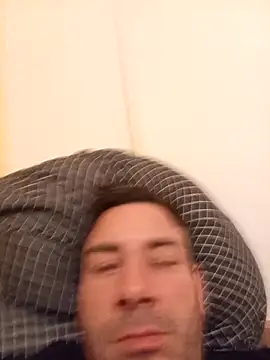 Snapshot of MiWaBitch chatting on January 8, 9:43 pm MiWaBitch online show from January 8, 9:43 pm