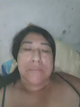 Snapshot of PatriciaGrajales chatting on May 15, 5:44 pm PatriciaGrajales online show from May 15, 5:44 pm