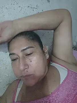 PatriciaGrajales online show from July 15, 9:33 pm