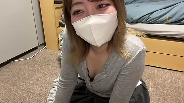 koko xoxo online show from April 12, 2:42 pm