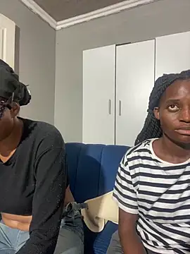 CreamyCupCake 96 online show from April 13, 8:24 pm