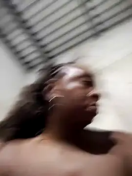 Snapshot of EngelSmith_ chatting on January 19, 11:03 am EngelSmith online show from January 19, 11:03 am