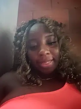 Snapshot of EngelSmith_ chatting on February 27, 10:20 pm EngelSmith online show from February 27, 10:20 pm