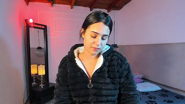 Brendajennerr online show from February 7, 4:09 am