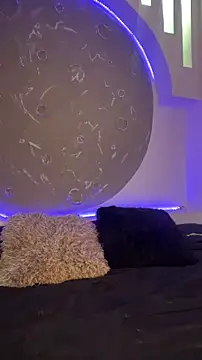 Apolo lux1 online show from April 1, 8:50 pm