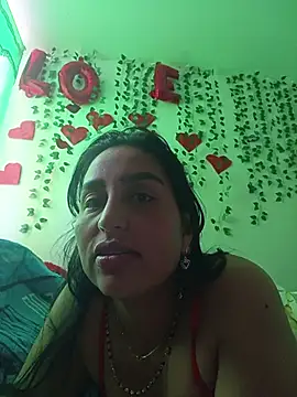 LunaRouuse  online show from June 24, 2:04 pm