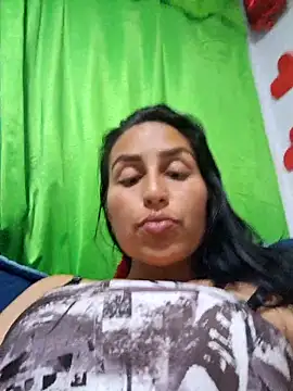 LunaRouuse  online show from February 28, 2:11 am