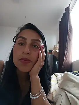 LunaRouuse  online show from May 15, 3:54 pm