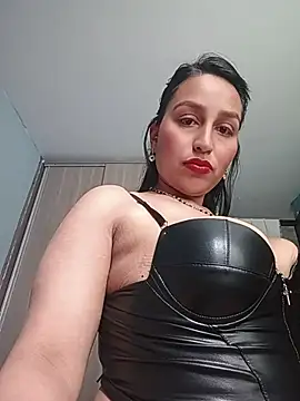 LunaRouuse  online show from July 24, 1:51 pm
