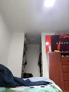 LunaRouuse  online show from March 18, 1:46 pm