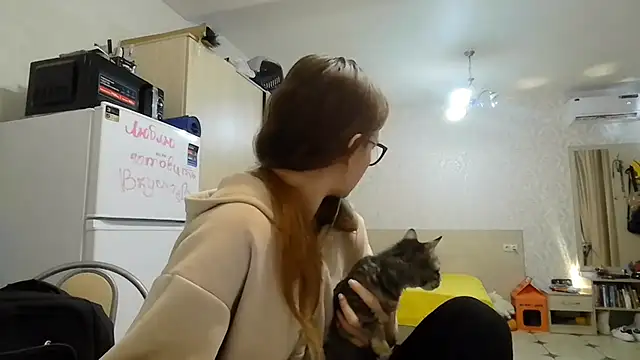 Sarahseidi online show from January 18, 8:29 am