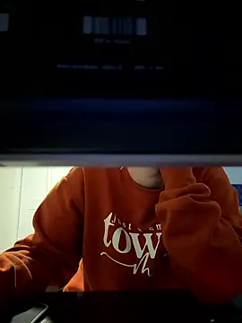 DarkSugarX online show from January 8, 9:32 pm