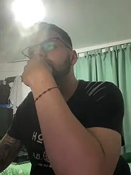 Baphomet212341 online show from April 6, 4:30 am