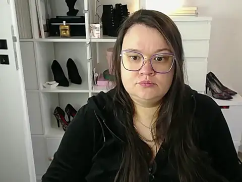 HollyDanceSoul online show from March 26, 7:17 am