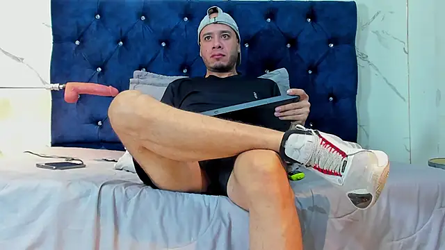 jacob garcia online show from February 9, 1:09 pm