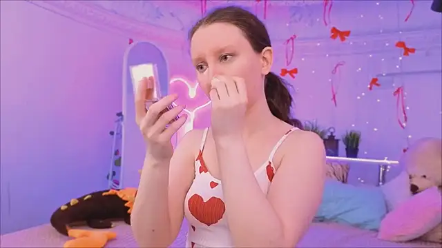 SunshineBlaze online show from February 26, 1:22 pm