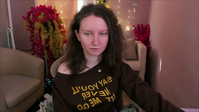 SunshineBlaze online show from March 29, 5:42 am