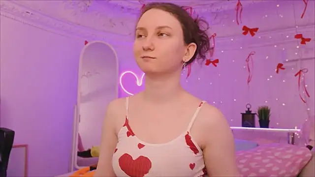 SunshineBlaze online show from March 13, 5:45 am