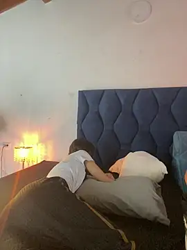 uncontrolled fire online show from May 3, 8:34 pm