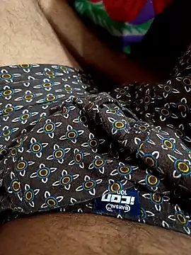 Snapshot of Pulkeet1433 chatting on January 11, 9:49 am Pulkeet1433 online show from January 11, 9:49 am