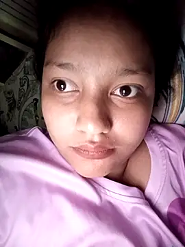 Snapshot of Pulkeet1433 chatting on April 2, 3:02 am Pulkeet1433 online show from April 2, 3:02 am