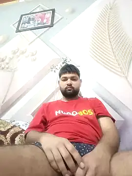 Snapshot of Pulkeet1433 chatting on February 24, 10:21 pm Pulkeet1433 online show from February 24, 10:21 pm