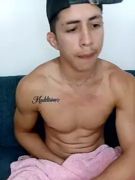 v3gueta1214 online show from January 9, 2:35 pm