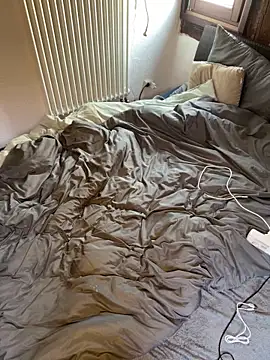 midnight ballerina  online show from February 1, 2:15 pm