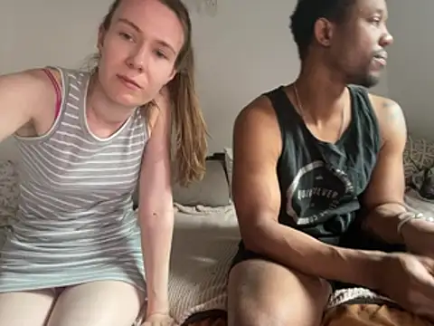 Snapshot of midnight_ballerina_ chatting on July 14, 5:19 pm midnight ballerina online show from July 14, 5:19 pm