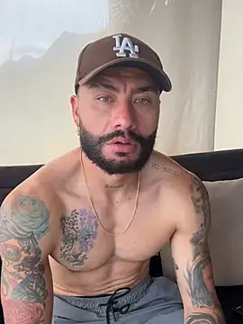 FrancoRossi  online show from March 9, 8:01 pm