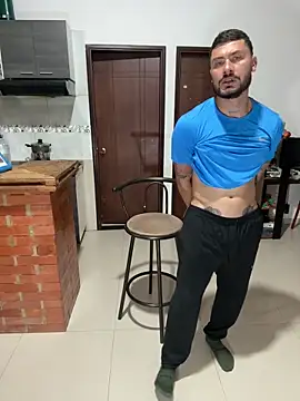 FrancoRossi  online show from February 6, 1:56 am