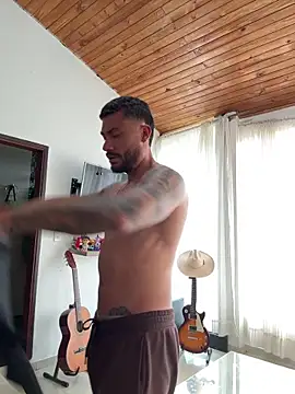 FrancoRossi  online show from February 2, 6:29 pm