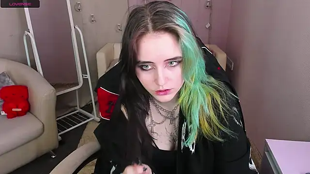 RubyMyst online show from March 1, 8:53 pm