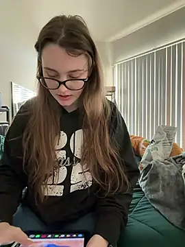 julia4thewin online show from February 23, 9:37 pm