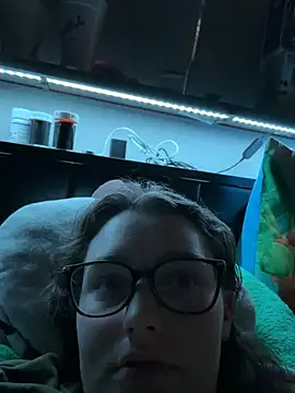 julia4thewin online show from March 30, 11:50 pm