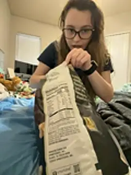 julia4thewin online show from March 19, 11:49 pm