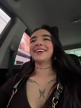 Abriil cutee online show from February 14, 10:10 pm