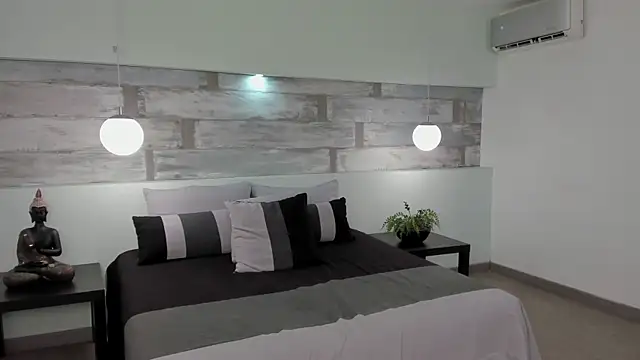 Abriil cutee online show from March 23, 4:18 pm