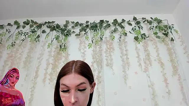 lizz lunna online show from May 19, 10:06 pm