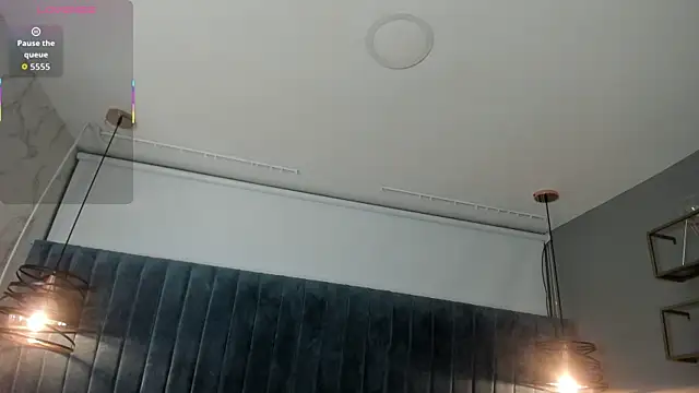 lizz lunna online show from January 16, 1:37 pm