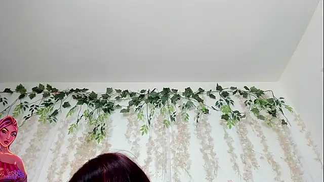 Snapshot of lizz_lunna chatting on July 3, 9:21 pm lizz lunna online show from July 3, 9:21 pm